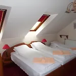 Gasthof Platan Szallashely 3*