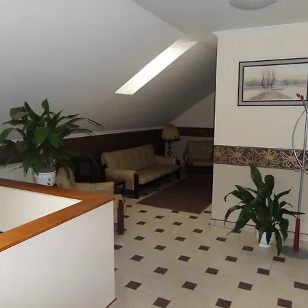 بيت ضيافة Platan Szallashely 3*