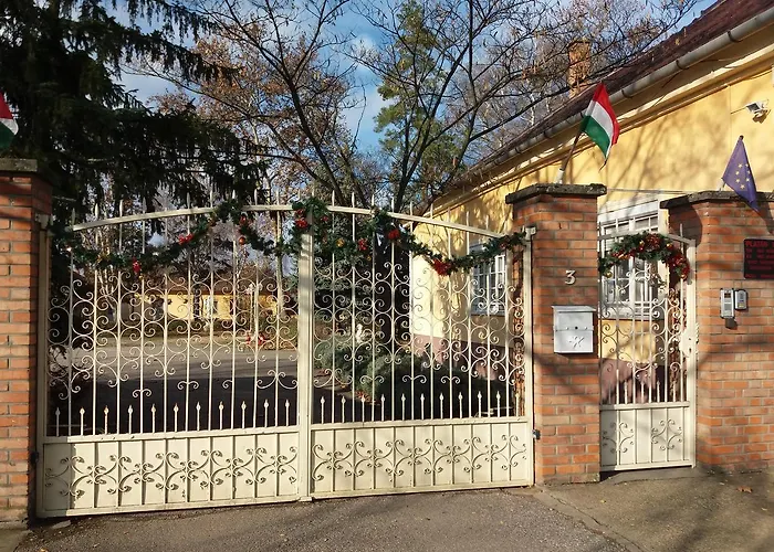 Platan Szallashely 3* Sandorfalva